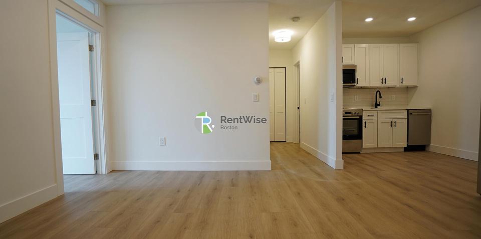 Photo of 745 East 6th Street