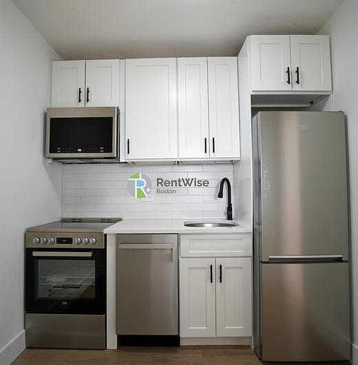 Photo of 745 East 6th Street