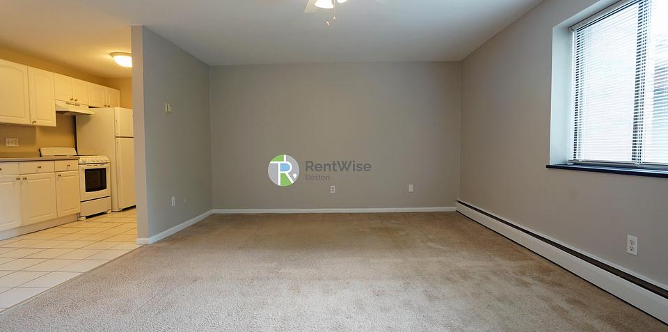 Photo of 392 Langley Road