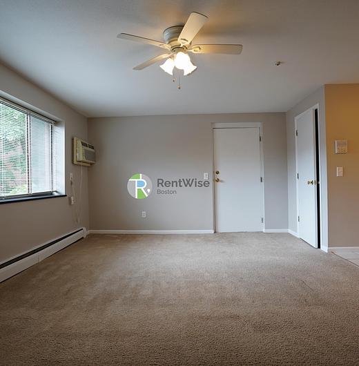 Photo of 392 Langley Road