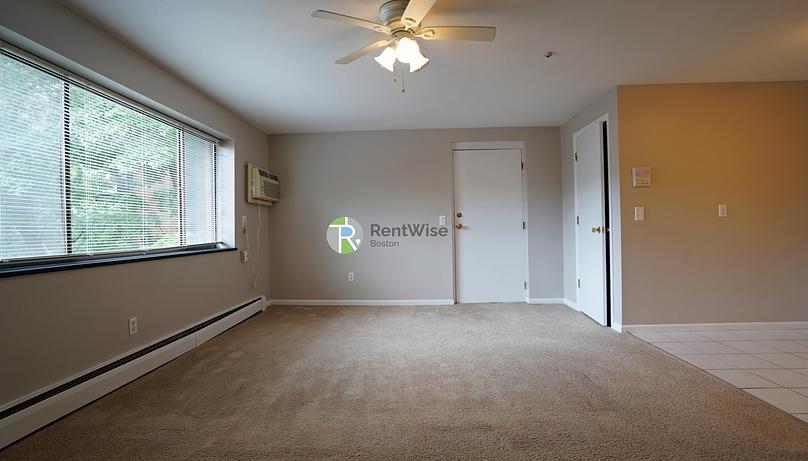 Photo of 392 Langley Road