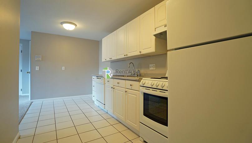Photo of 392 Langley Road