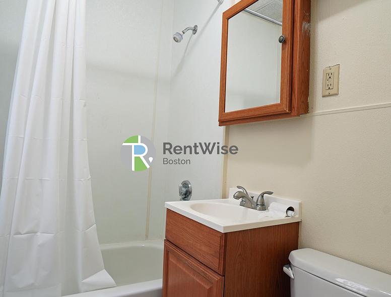 Photo of 236 Kelton Street