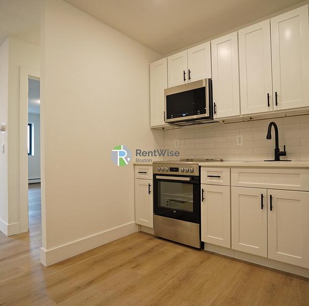 Photo of 745 East 6th Street