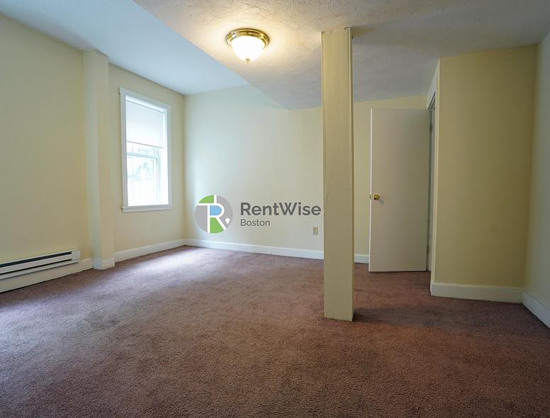 Photo of 236 Kelton Street