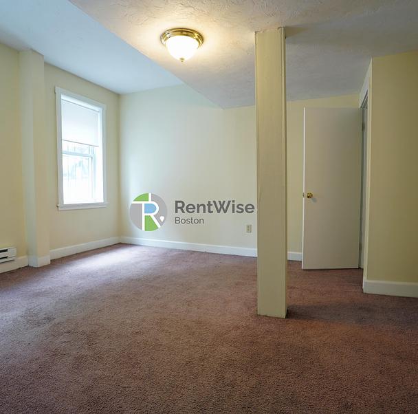 Photo of 236 Kelton Street
