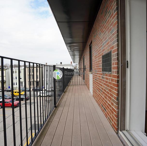 Photo of 745 East 6th Street