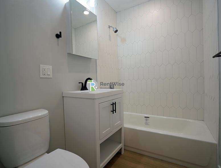 Photo of 745 East 6th Street