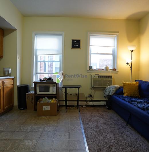 Photo of 36 South Huntington Avenue