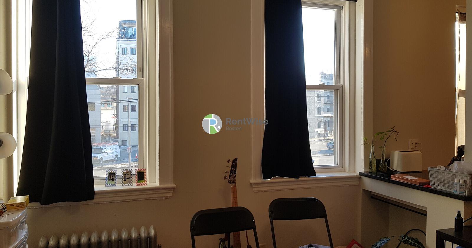 Photo of 1197 Commonwealth Avenue