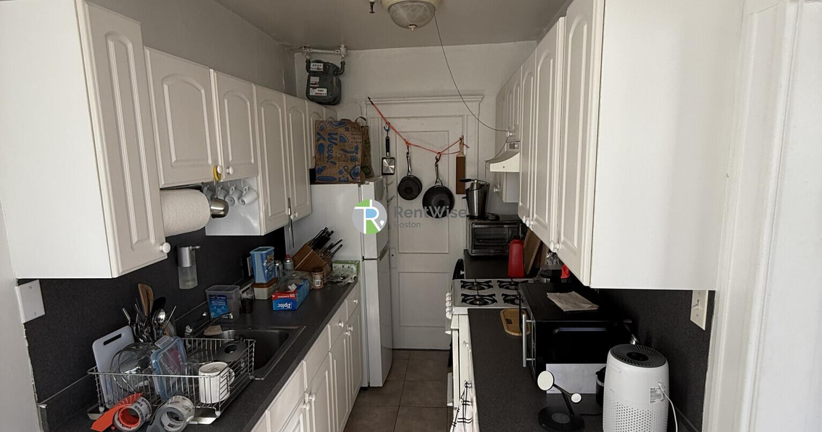 Photo of 121 Park Dr