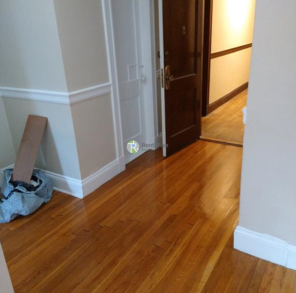 Photo of 1197 Commonwealth Avenue