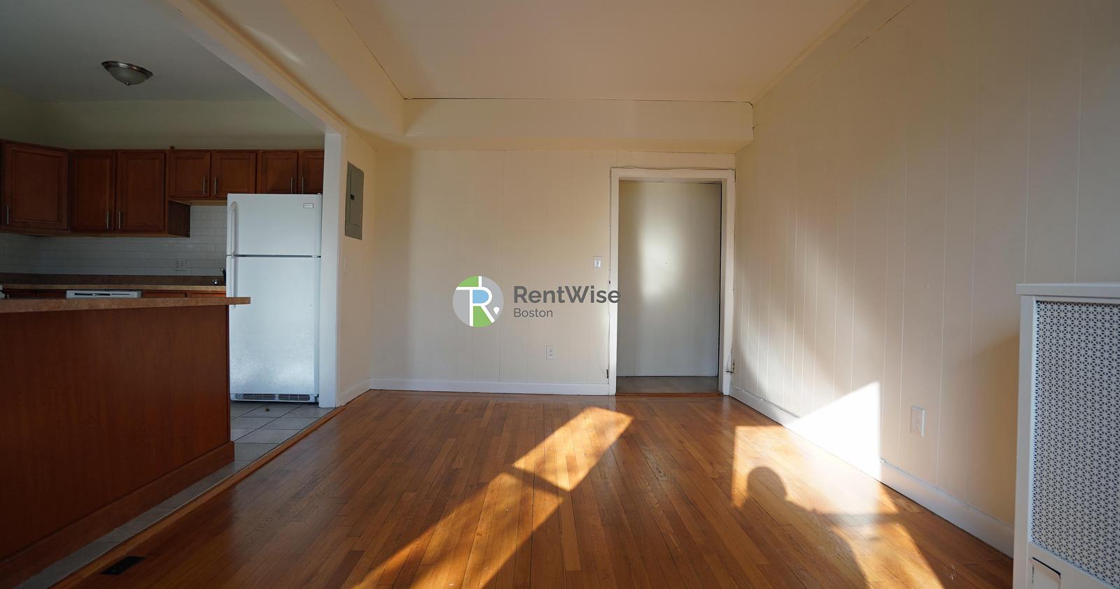 Photo of 1131 Commonwealth Avenue