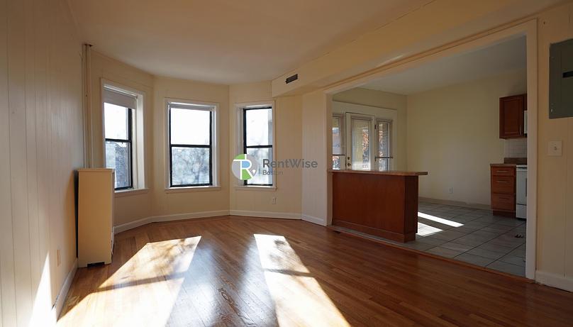 Photo of 1131 Commonwealth Avenue