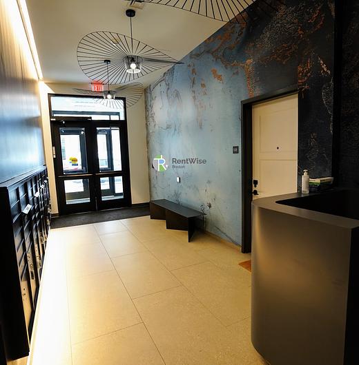 Photo of 100 Hemenway Street