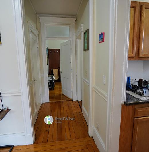 Photo of 1822 Beacon Street