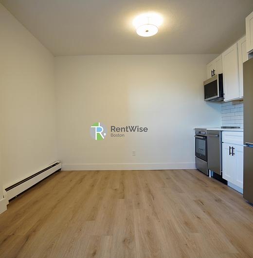 Photo of 740 East 7th Street