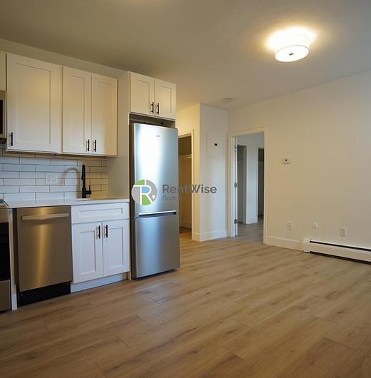 Photo of 740 East 7th Street