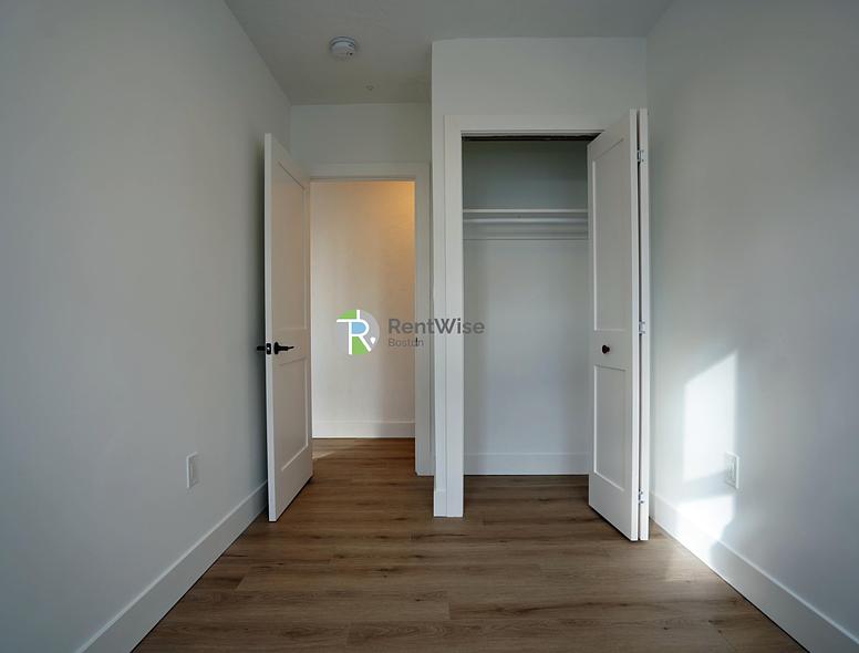 Photo of 740 East 7th Street