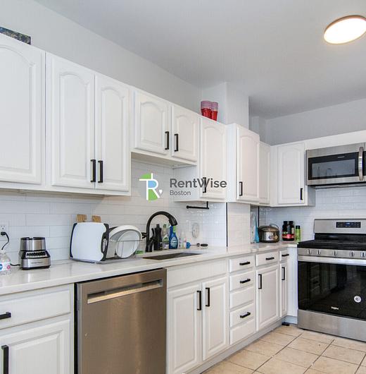 Photo of 448 Park Drive