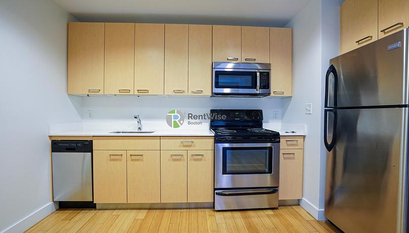 Photo of 1085 Boylston Street