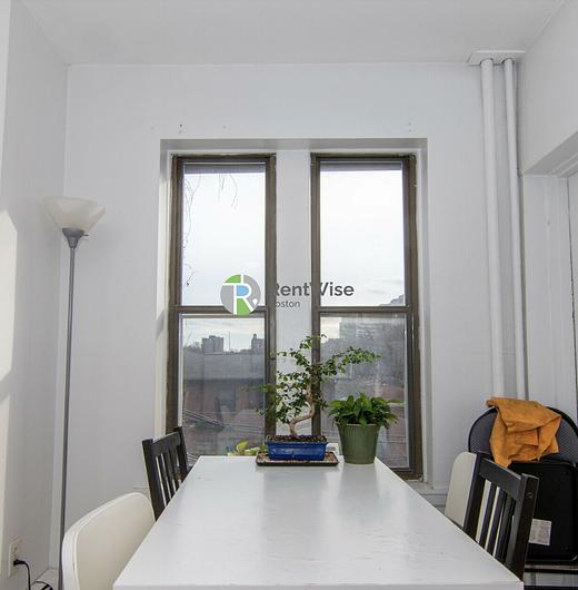Photo of 448 Park Drive