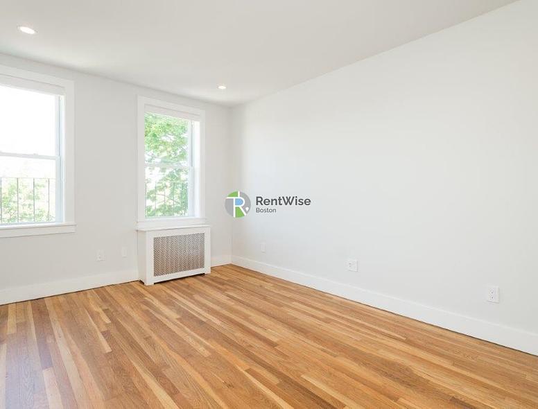 Photo of 288 Chestnut Hill Avenue