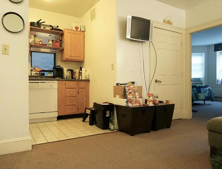 Photo of 829 Beacon St