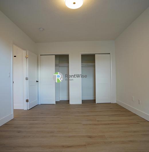 Photo of 740 East 7th Street