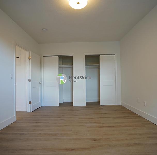 Photo of 740 East 7th Street