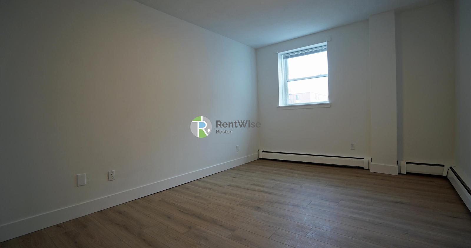 Photo of 740 East 7th Street