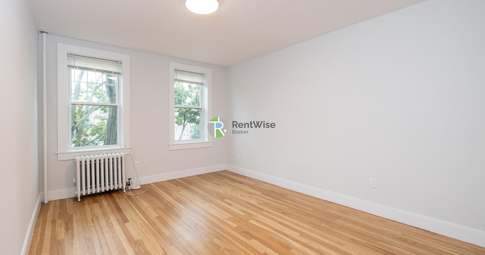 Photo of 288 Chestnut Hill Avenue