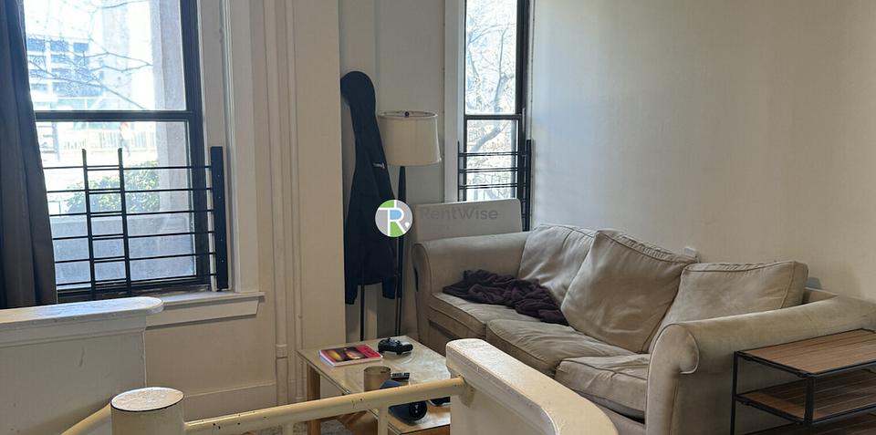 Photo of 448 Park Drive