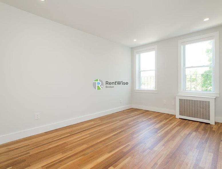 Photo of 288 Chestnut Hill Avenue