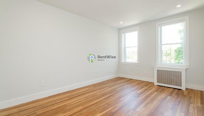 Photo of 288 Chestnut Hill Avenue
