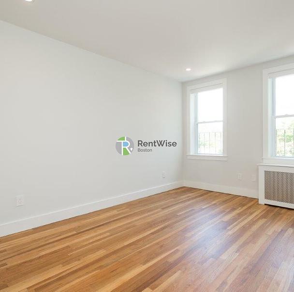 Photo of 288 Chestnut Hill Avenue
