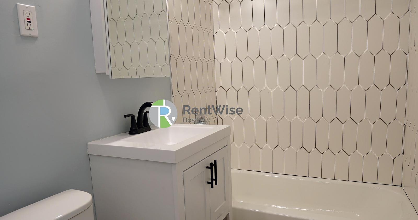 Photo of 740 East 7th Street
