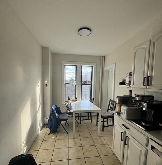 Photo of 448 Park Drive