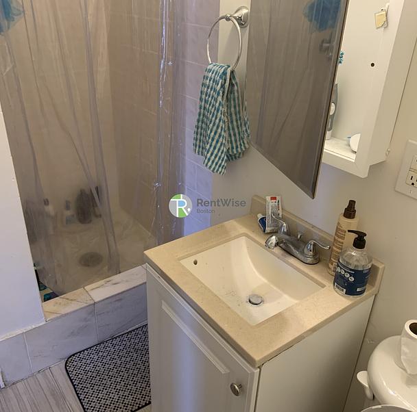 Photo of 220 Hanover Street