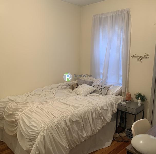Photo of 220 Hanover Street