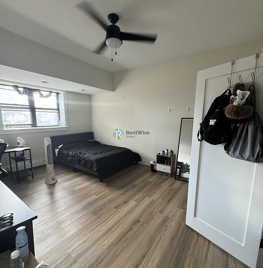 Photo of 448 Park Drive