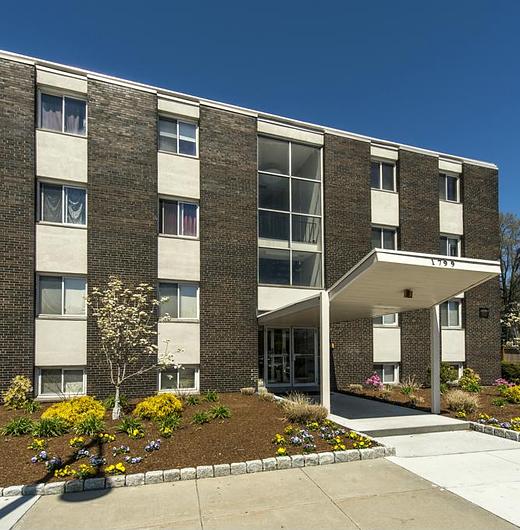 Photo of 1799 Centre Street