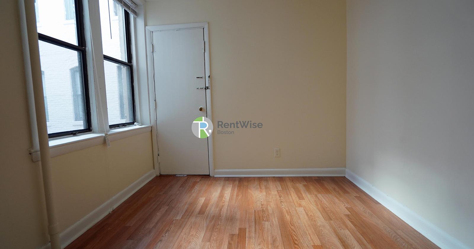 Photo of 1135 Commonwealth Avenue