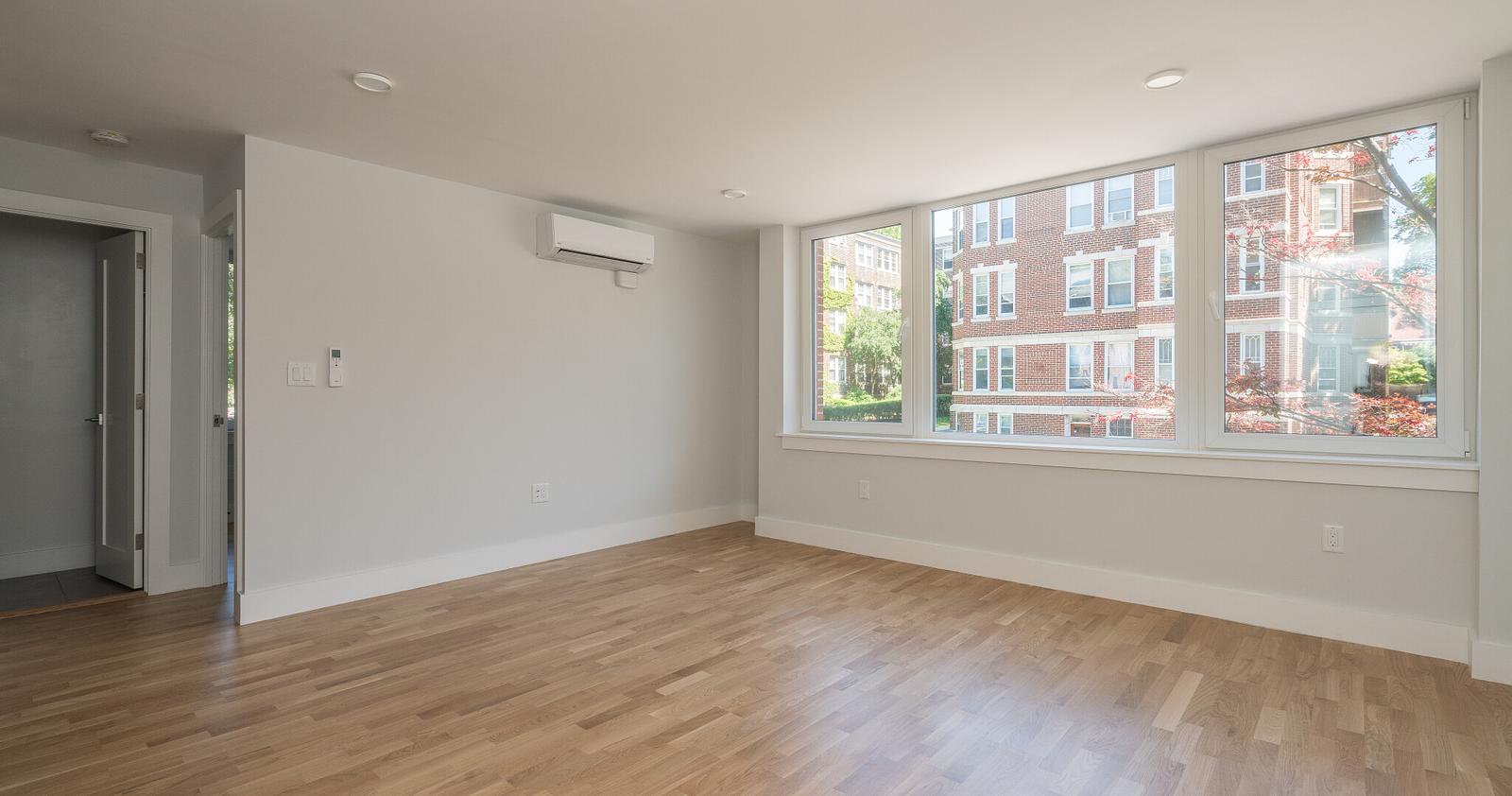 Photo of 334 Harvard Street