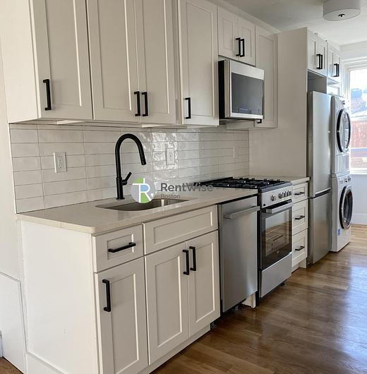 Photo of 152 Salem Street