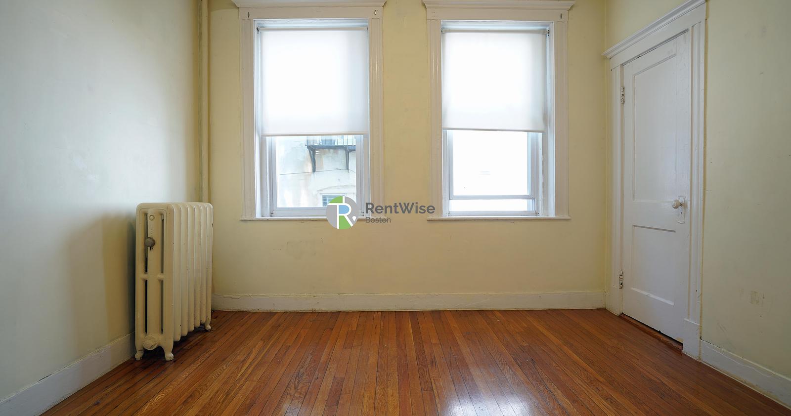 Photo of 159 Kelton Street
