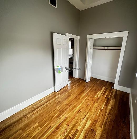 Photo of 33 Adamson St