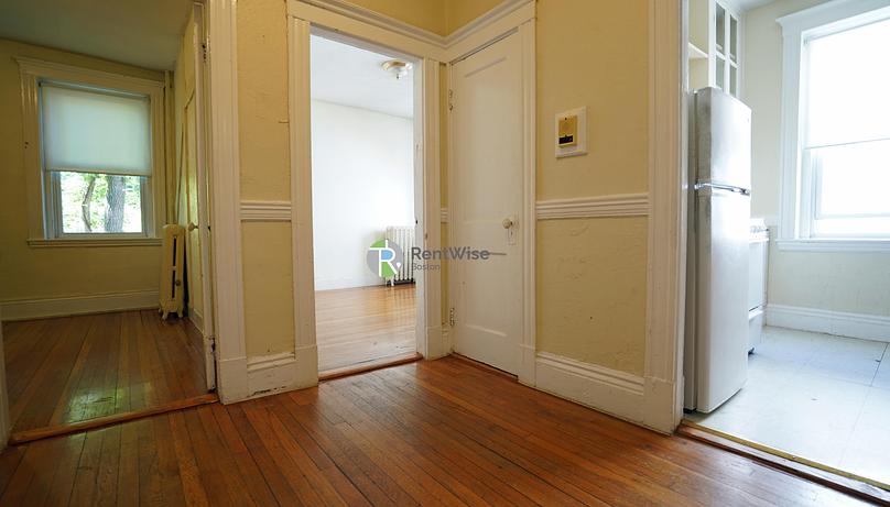 Photo of 159 Kelton Street
