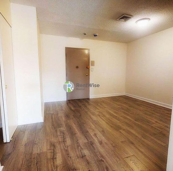 Photo of 1126 Boylston Street