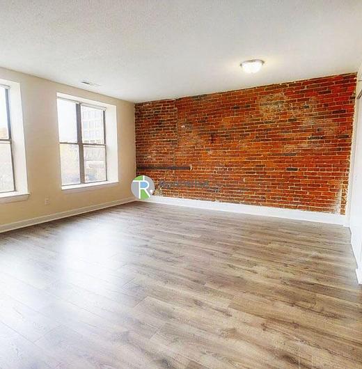 Photo of 1126 Boylston Street